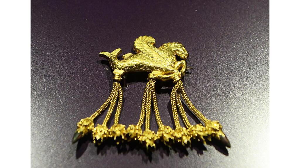A brooch depicting the mythical hippocampus, recovered from the ancient Lydian civilization in present-day Turkey (Image courtesy of The Hurriyet Daily News) 20211027_Hippocampus Brooch.jpg